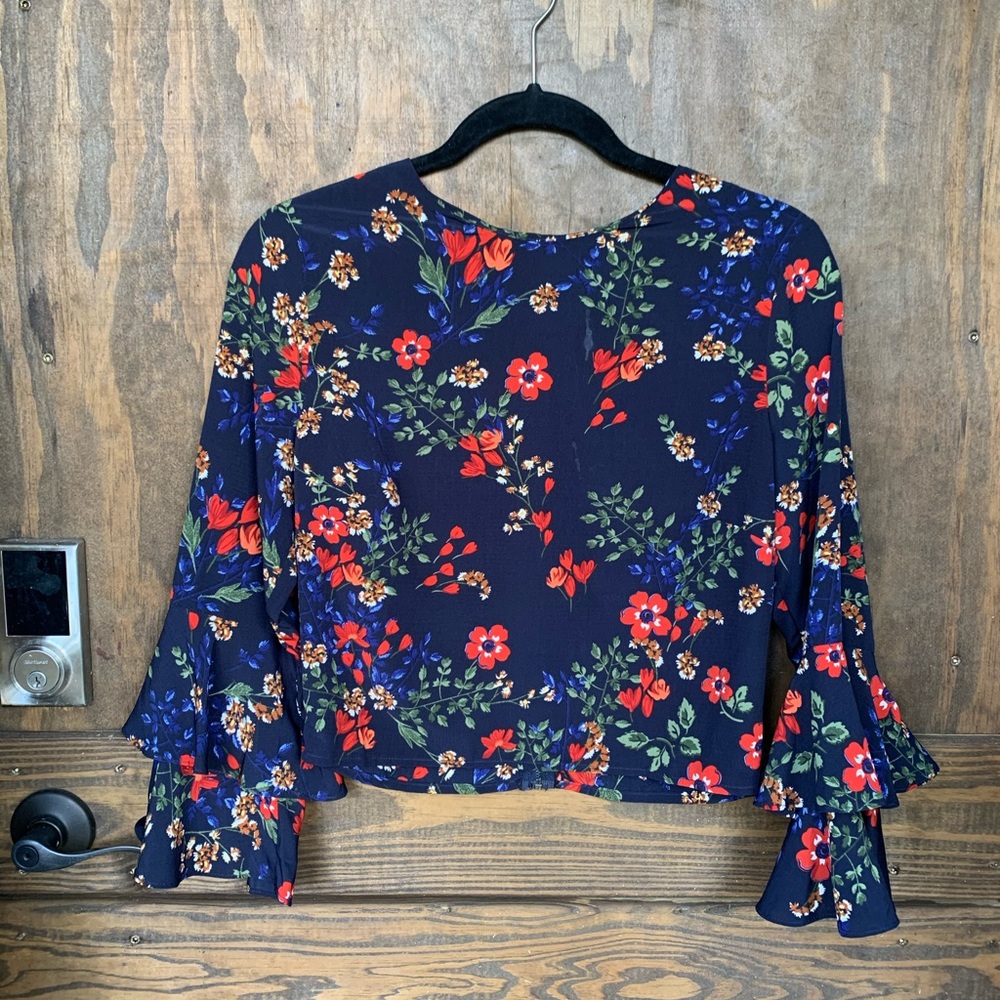 Long sleeve blouse with back zipper
